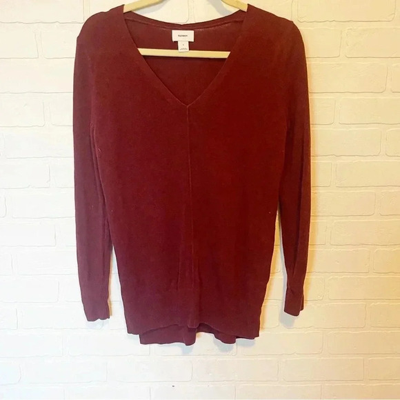 Old Navy red maroon v neck sweater size small - Picture 2 of 9